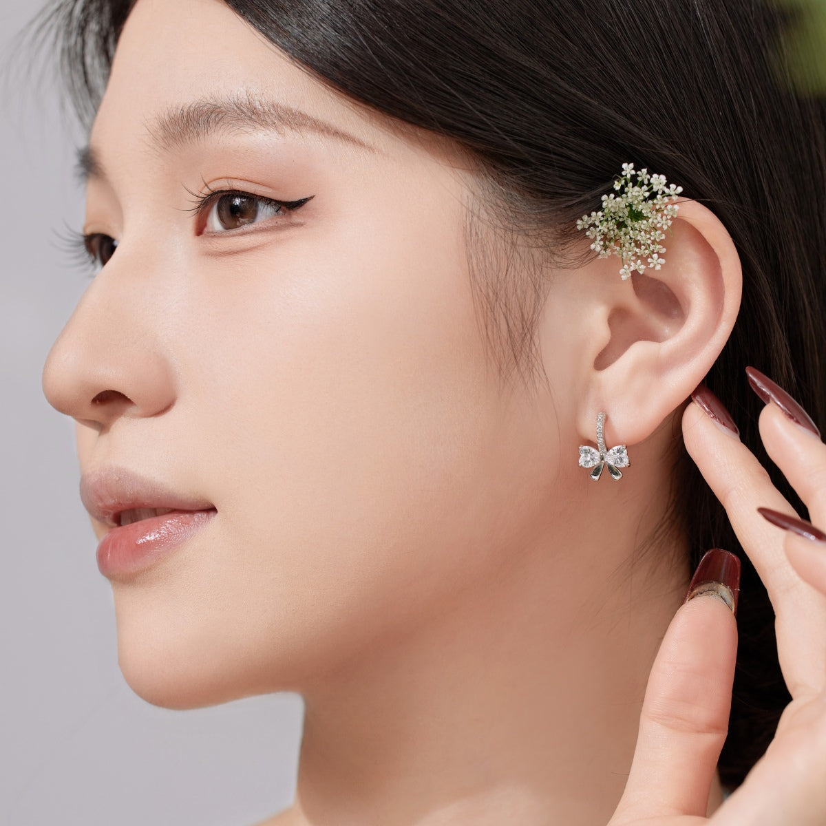 [AuraEcho]Exquisite Earrings With Heart-Shaped Bow Design