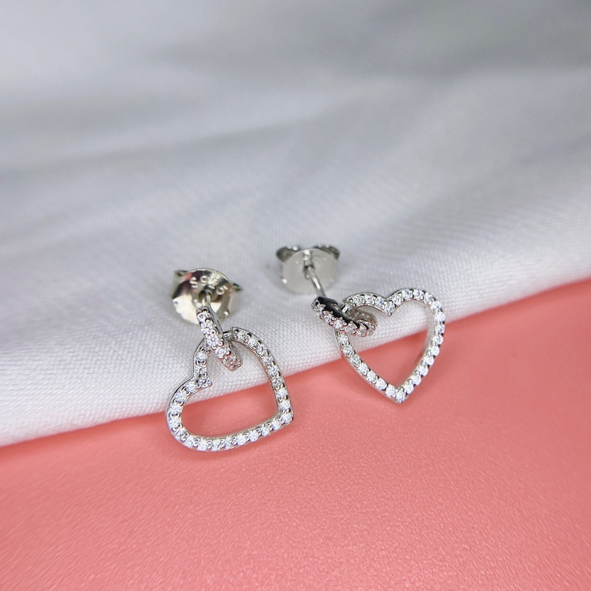 [AuraEcho]Dainty Heart Shape Earrings
