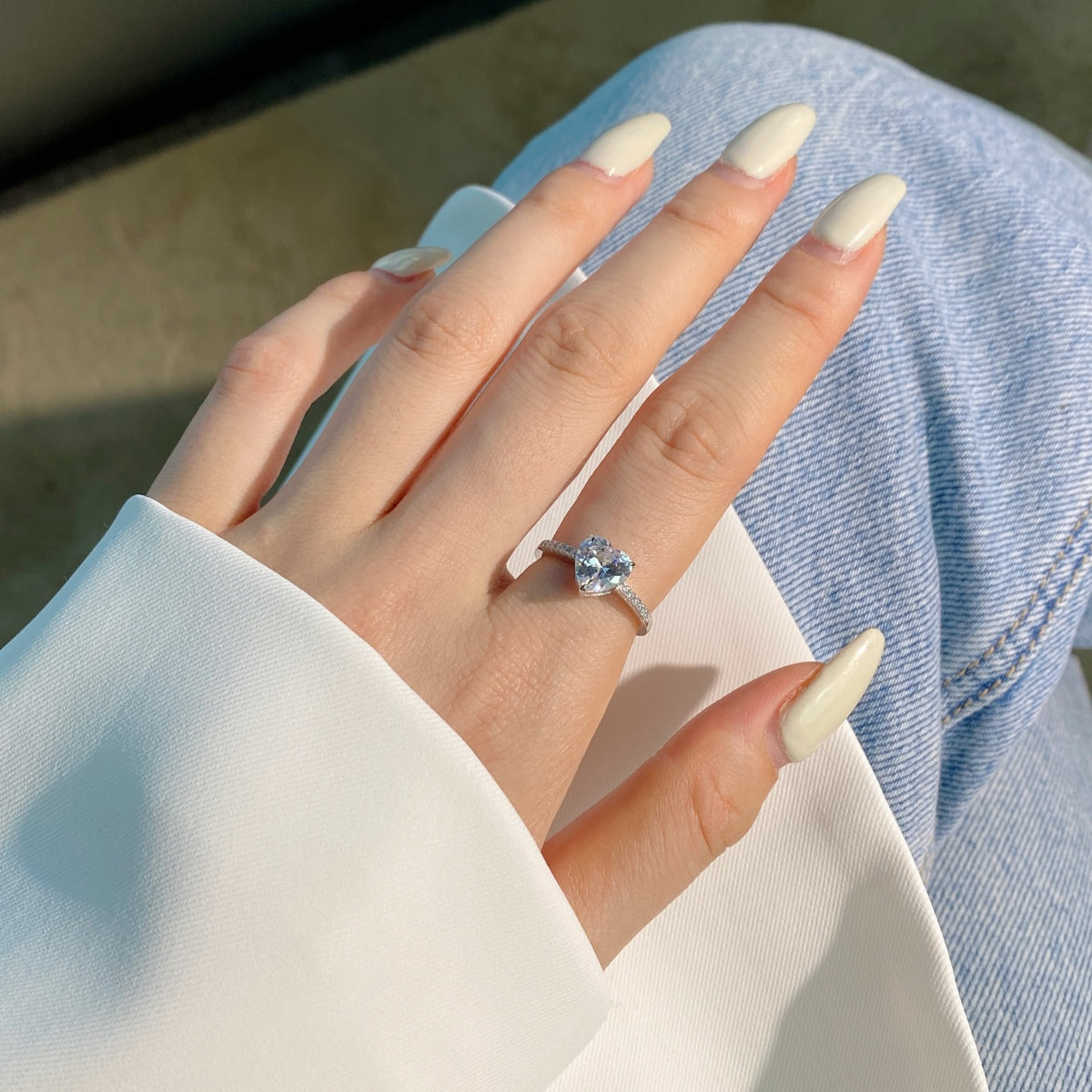 [AuraEcho]2.0 Carat Dazzling Lustrous Heart Cut Lover Ring
